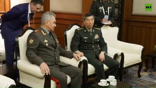 Shoigu meets with China’s defense minister in New Delhi