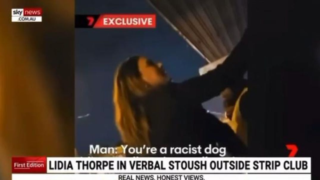 ??? Australian Senator Lidia Thorpe yelling and shouting outside a Melbourne strip club.