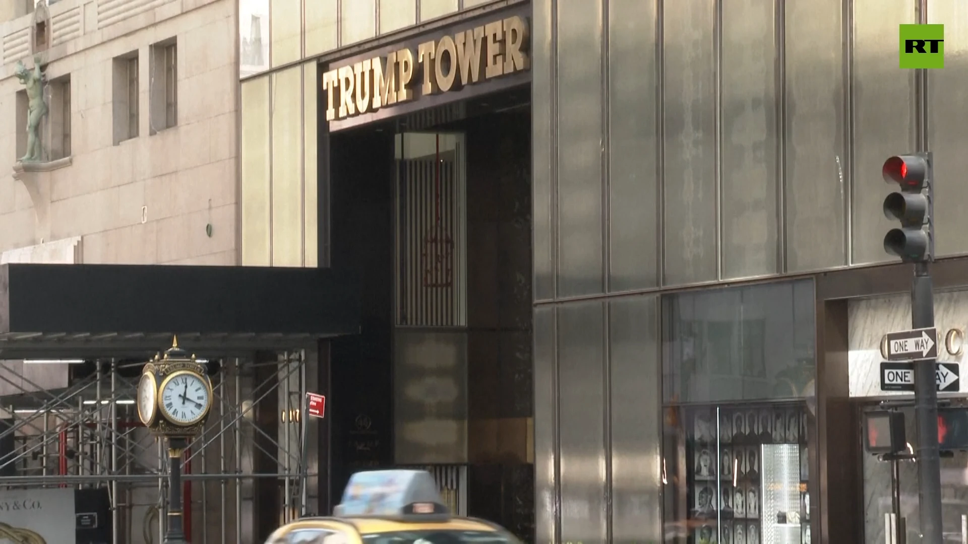 ⚡️Trump escorted to court house from his Manhattan Trump Tower