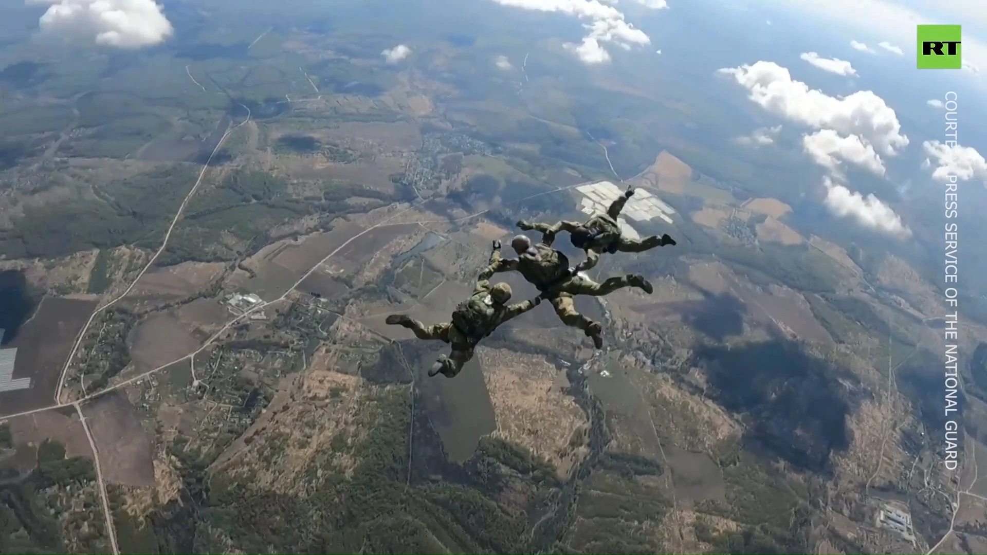 Russian special forces skydive over Moscow