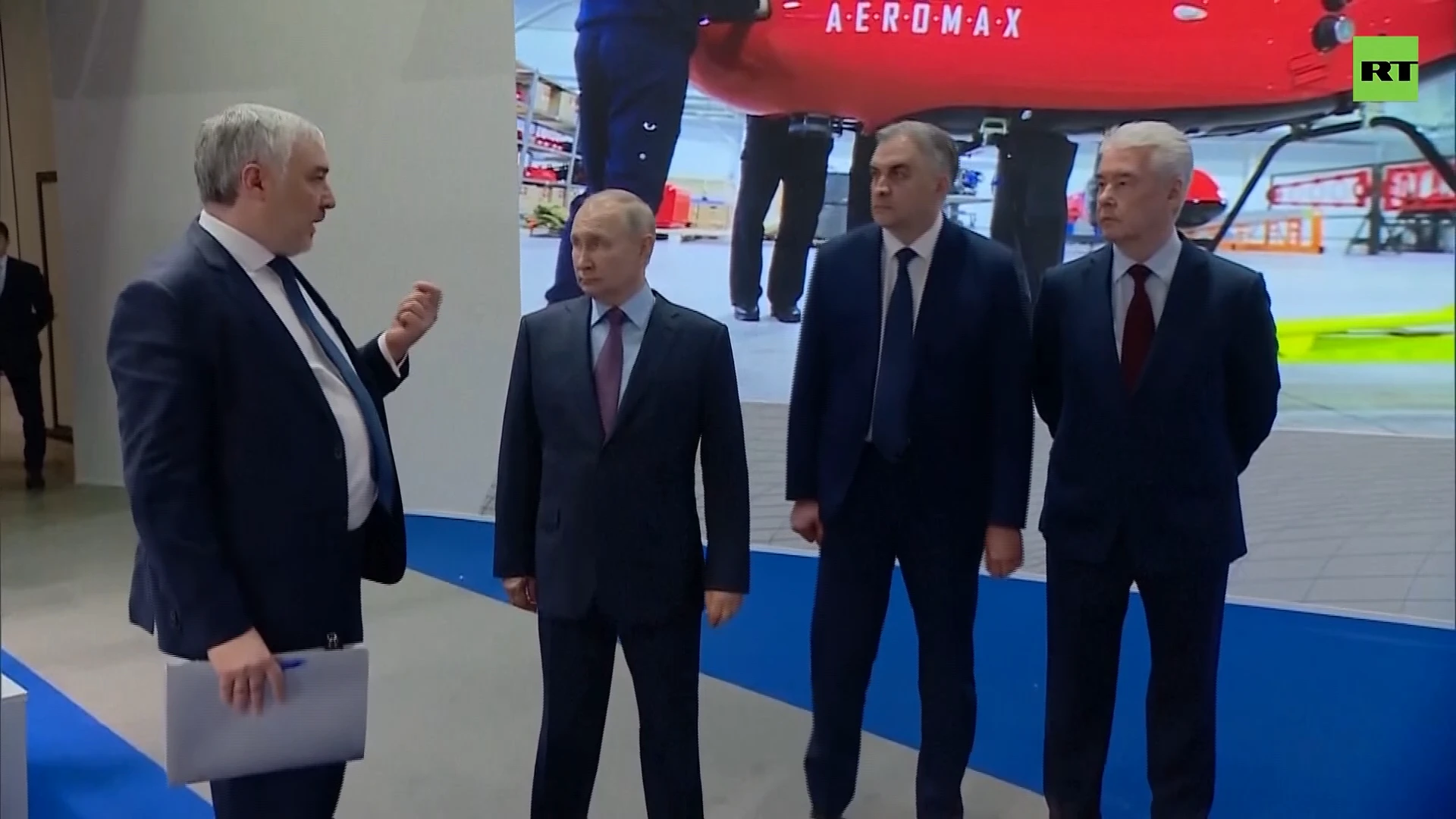 Putin inspects drone facility in Moscow