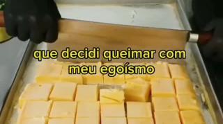 A modernete Destruiu o convívio do pai com sua filha...