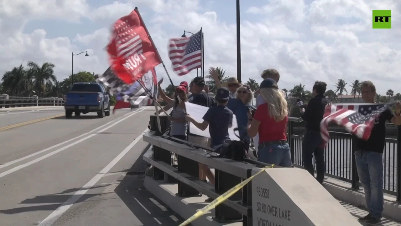 Trump supporters protest indictment near Mar-a-Lago