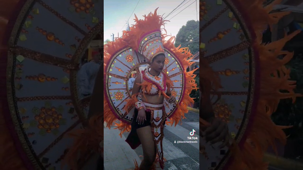 Impromptu parade in Sosúa #dominicanrepublic  #sosua #blackmantravels #parade #carnaval