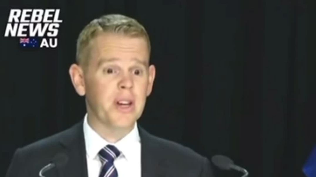 Chris Hipkins NZ PM asked "what is a woman?".