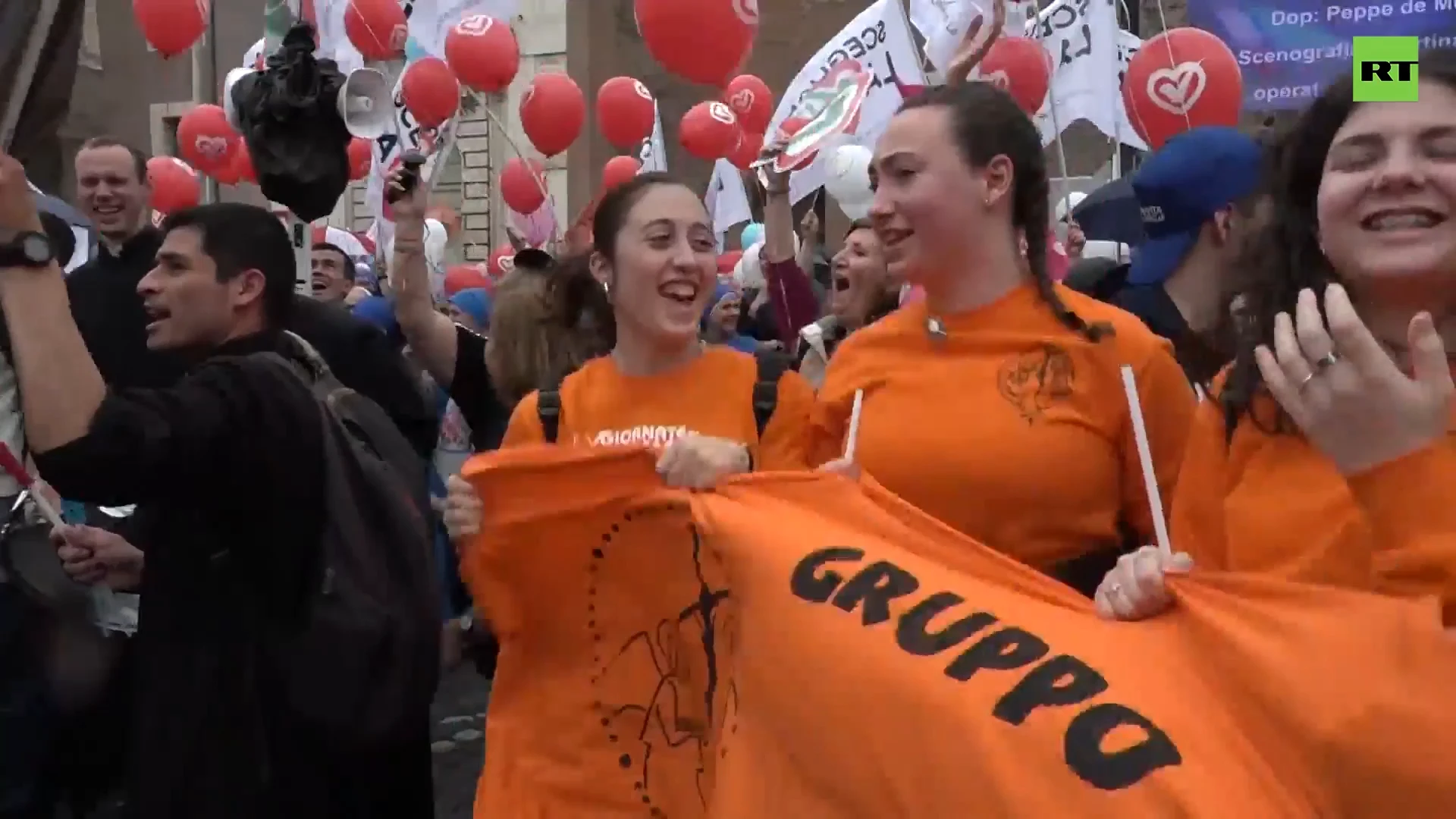 'Yes to life' | Massive 'Demonstration for Life' in Rome