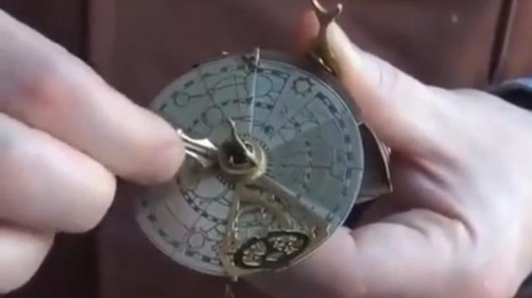 19th Century Old World Portable Sun Dial