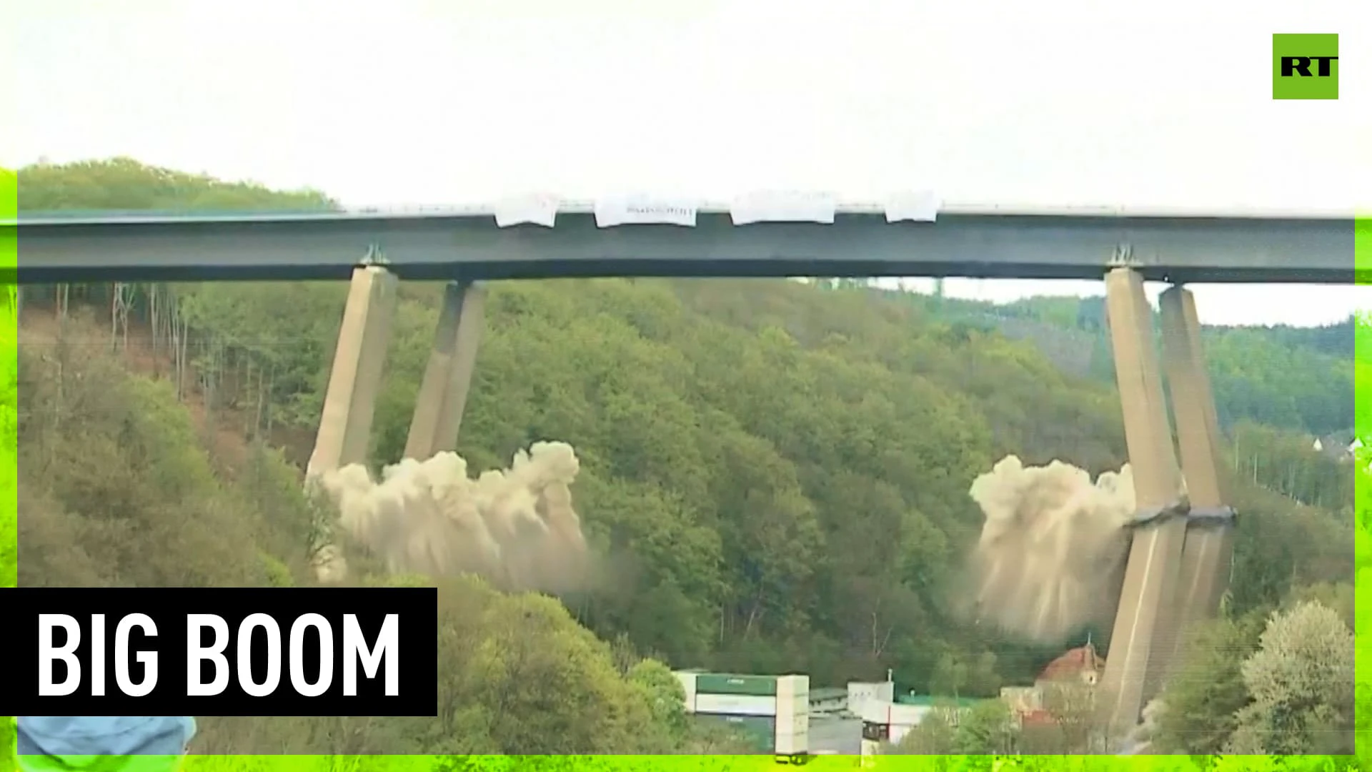 Spectacular demolition | Germans blow up bridge using 150kg of explosives