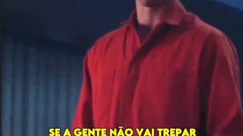 Ela Sendo esculachada depois da trepadha com o Zé drugs...