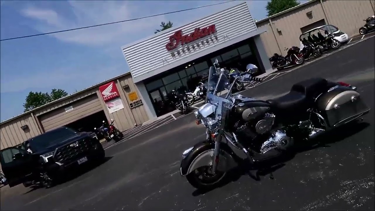 Hamster Comments: Indian Motorcycle Demo Day at @Dave Mungenast Motorsports. It was a fun day.