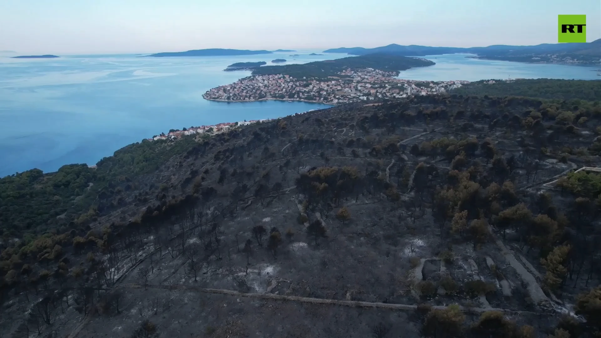 Croatia’s Ciovo Island ravaged by wildfire