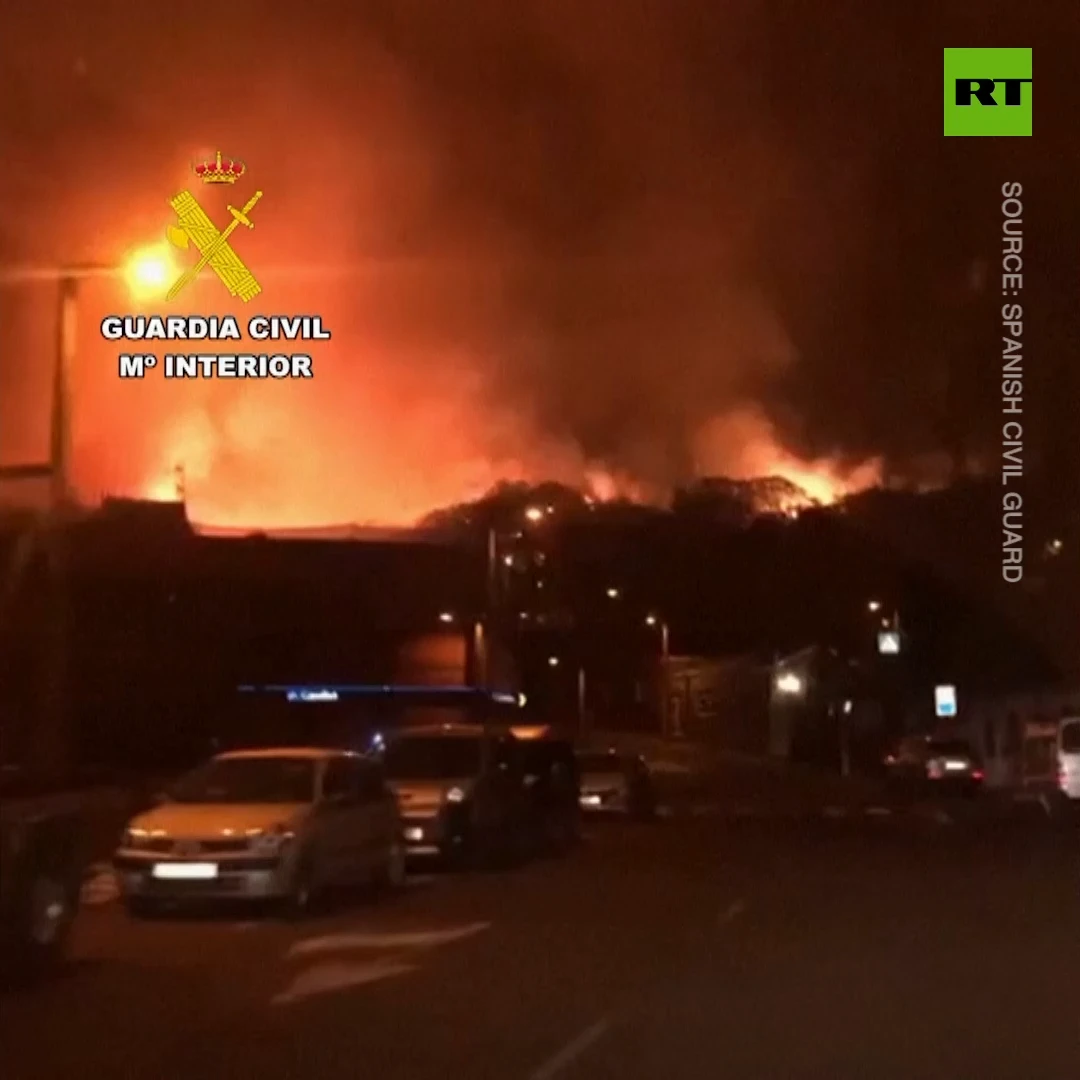 Wildfire prompts evacuations on La Palma island