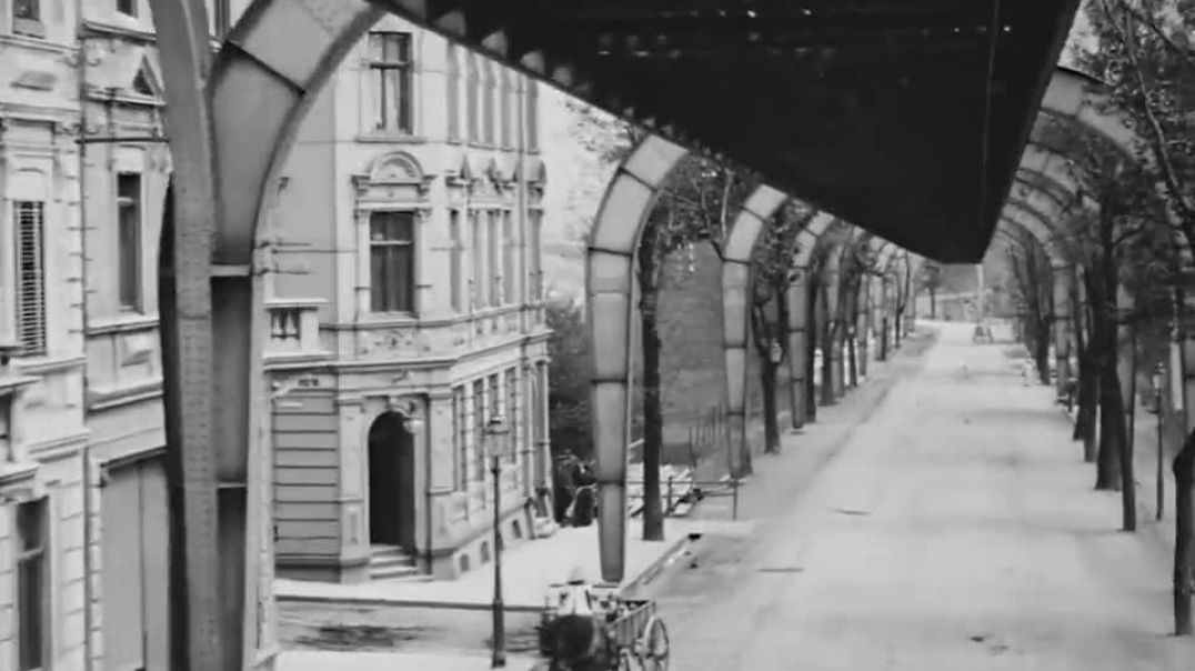 The-Flying-Train-1902- Wuppertal Suspension Railway in Germany - in 480p (see pinned coment)