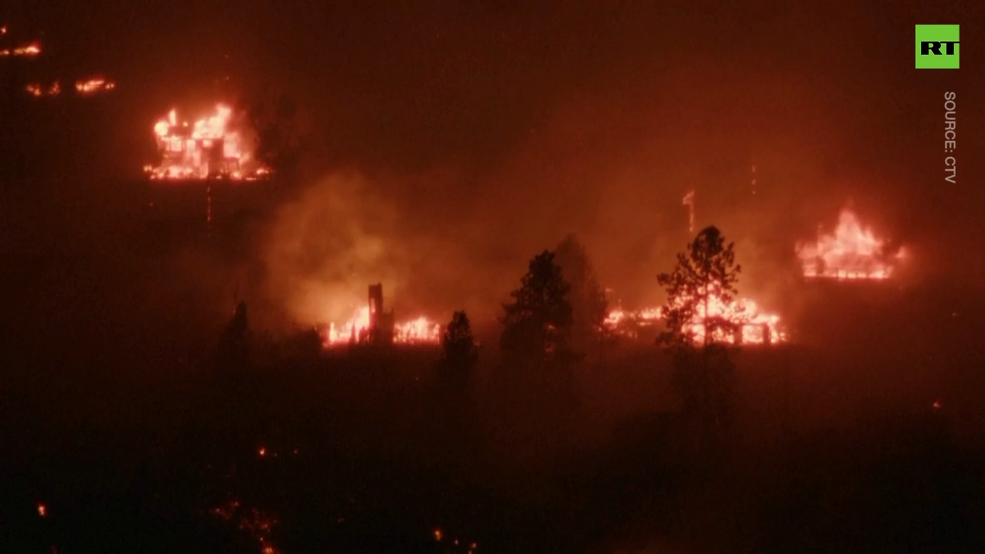 State of emergency declared in Canadian city of Kelowna over raging wildfires