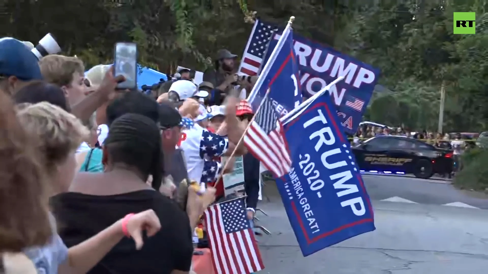 Trump supporters gather outside Atlanta jail