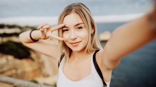 Don't Travel With Women (Especially If They Pay For The Trip) - MGTOW