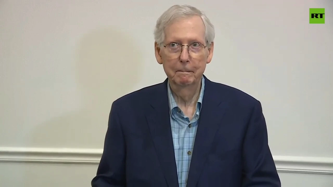 Sen. Mitch McConnell freezes when asked about re-election