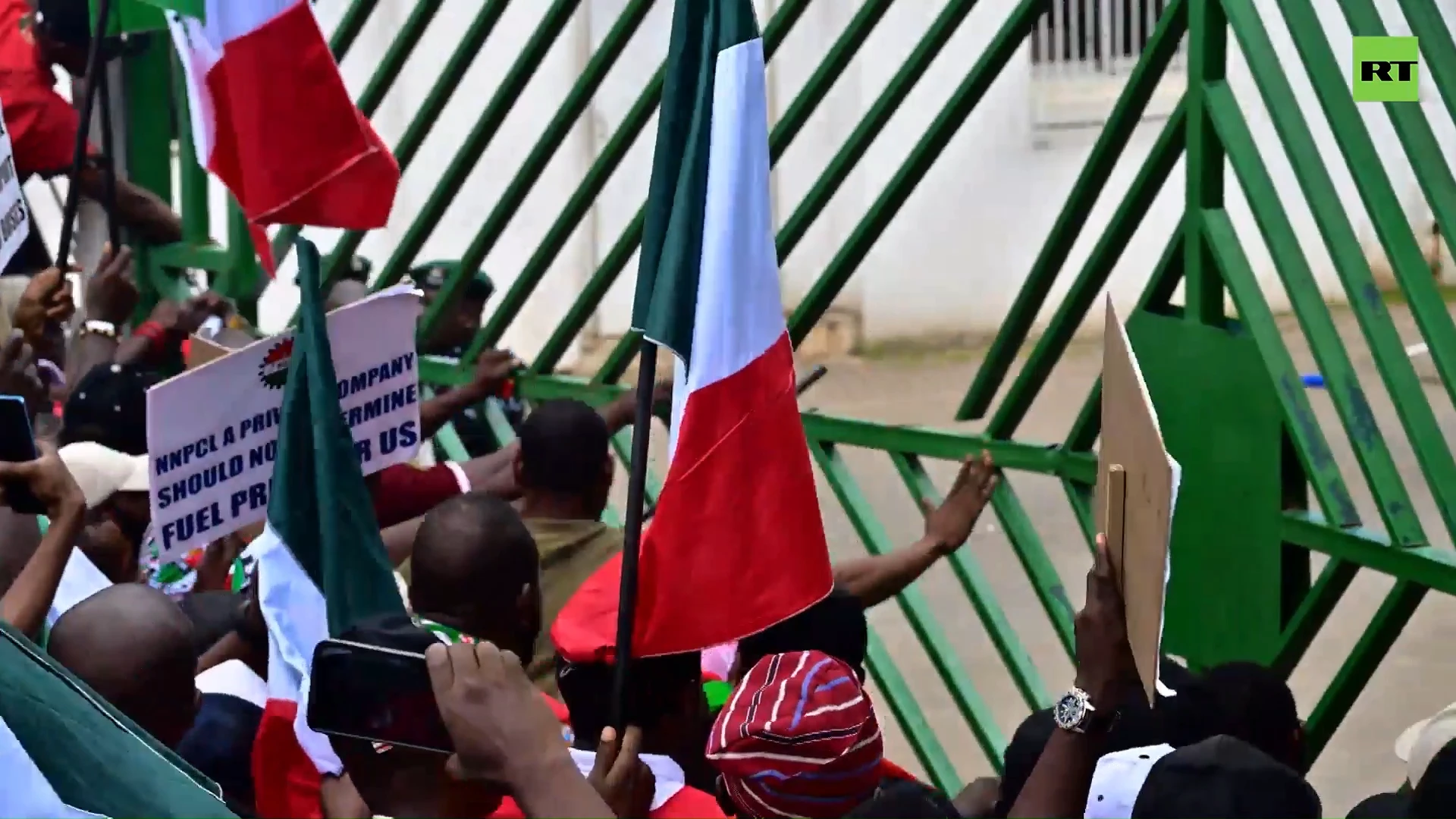 Protesters storm Nigerian National Assembly gates over fuel price hikes