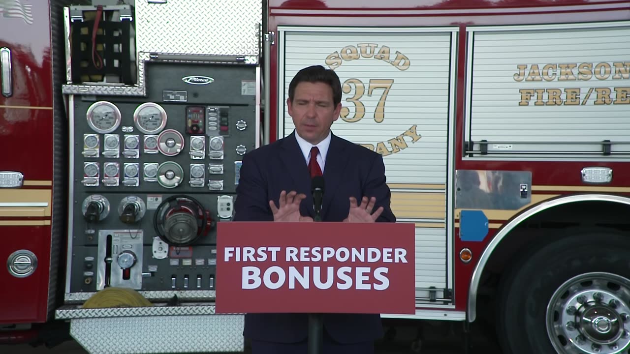 Gov. DeSantis Delivers First Responder Bonuses in Jacksonville