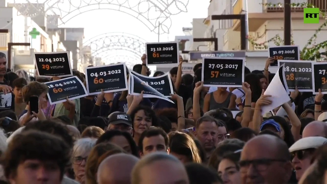 Hundreds participate in ceremony honoring 10th anniversary of shipwreck near Lampedusa