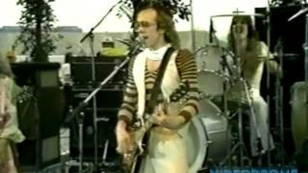 BOB WELCH - Ebony Eyes LIVE (With Stevie Nicks & Mick Fleetwood + Interview With Jeff Conaway)