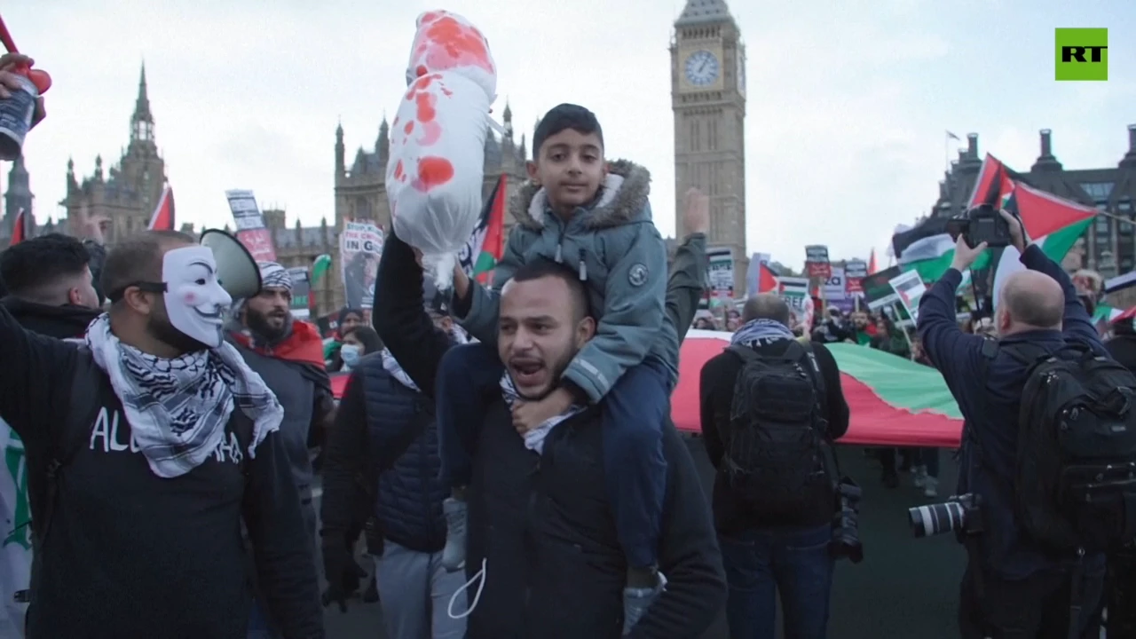 Massive pro-Gaza demonstration engulfs London