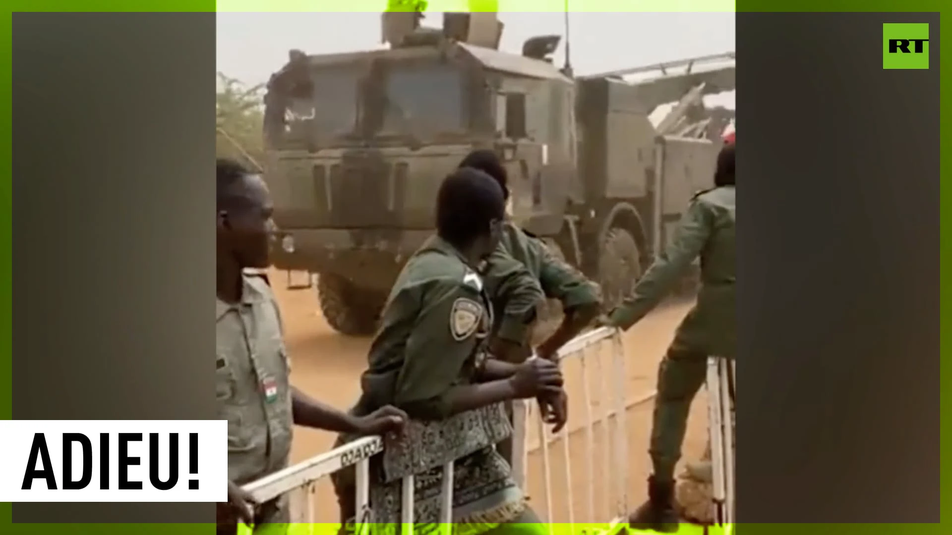 Locals chant ‘Off with France’ as first French troops depart Niger