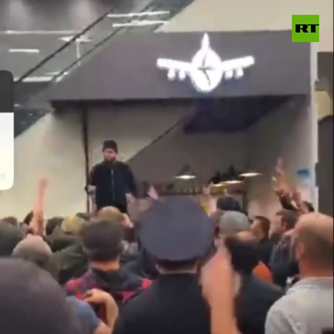 ⚡️Mob storms Makhachkala airport looking for Tel Aviv flight