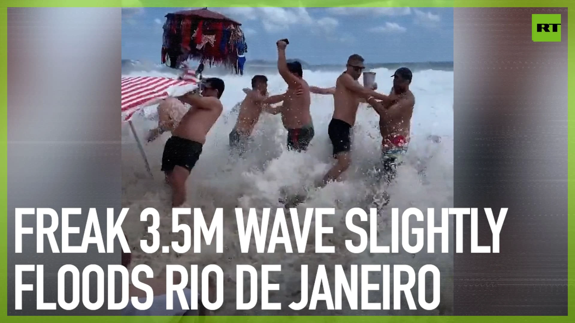 Freak 3.5m wave slightly floods Rio de Janeiro