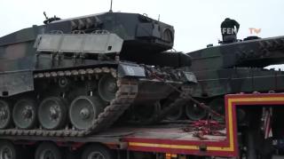Leopard 2 Tanks pulled from Ukraines Front Lines - Reasons: Designers = Fuckwits
