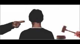 Falsas denúncias contra homens.