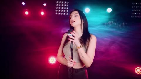 Black Velvet @AlannahMyles Cover by Andreea Coman