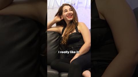 Awkward vs Confident Body Language