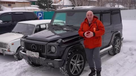 We build a wooden replica of a Mercedes G-Class