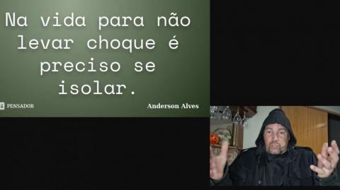 Porque me afasto das pessoas! Santo ateu é canonizado!