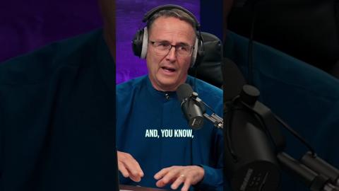 Biologist WARNS Of H5N1 Bird Flu Spreading To Mammals, 60% LETHAL In Humans #shorts