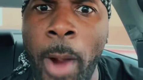 De-Negro #ButtMuncher Pissing Off Folks Big Time @edgalvatronpari