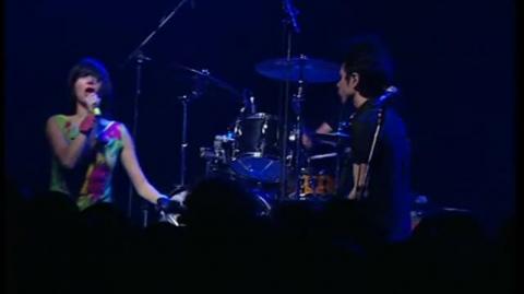 Yeah Yeah Yeahs - Rich [Live]