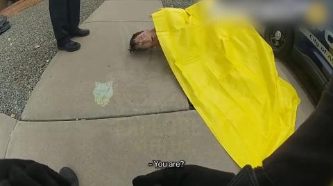 Cops Find Man With Dementia in Bed With Dismembered Body