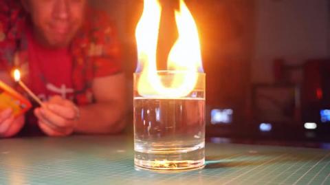 ROCKET that LITERALLY BURNS WATER as FUEL