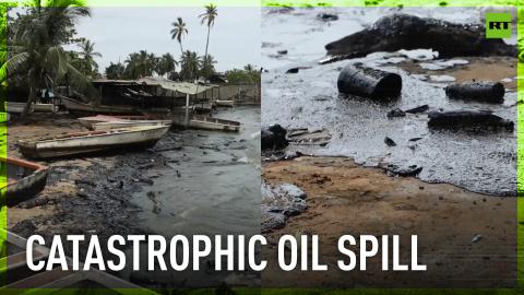 Venezuelans struggle as Lake Maracaibo oil spill destroys local fishing industry