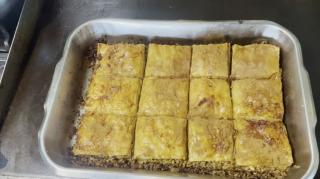 How Out Of The Oven Baklava Should Look Like