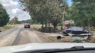 Tennessee Hillbillies are a tough breed. When gov't is missing, men still do the work