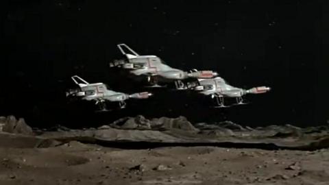 Witness Ancient Alien - Mind Control Cats - On the Moon!  ( Beware the Psycho-Naught Feminists from Outer Space )