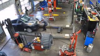 Things That Make You Go Daaamn 55 - Cops, Randos, and Other Darwin Candidates