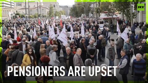 ’Stop taking advantage of us’ | Pensioners fed up with Greek govt