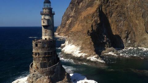 Five Fantastic Nuclear Powered Machines