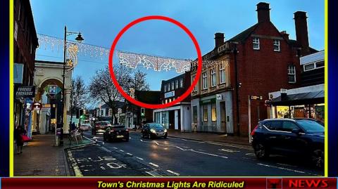 Town's Christmas Lights Are Ridiculed