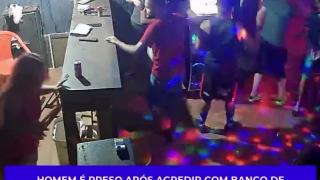 Enquanto iddo no puteiro