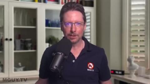 Insane queue for EV charging is both hilarious and tragic - MGUY Australia